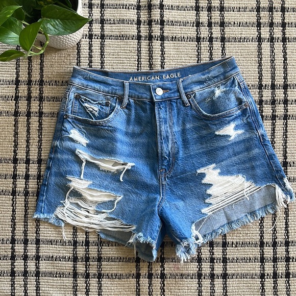 AE highest rise 90s boyfriend short - Picture 4 of 6